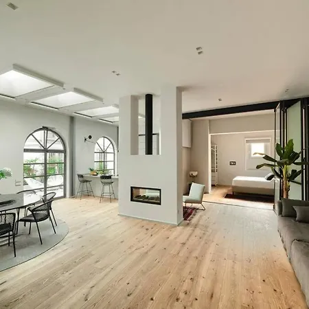 Ex Artist Loft Near Piazzale Michelangelo *